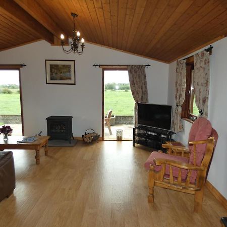 Chestnut Lodge Pilling Exterior photo